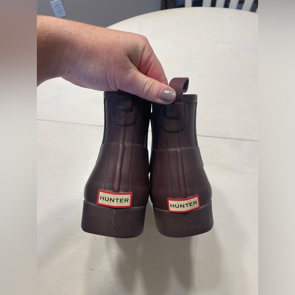 Hunter Rain Boots, Purple, Women size 7 (narrow)